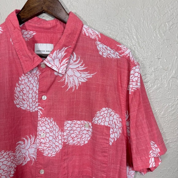 American Eagle Pineapple Camp Shirt 2X Novelty Preppy Tropical Beach‎ Resort - Picture 3 of 14